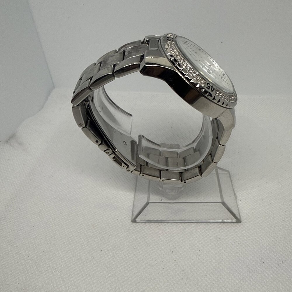 GUESS U0851L1 Women's Sporty 36mm Quartz Silver Crystal Bezel Steel Bracelet - Picture 8 of 16